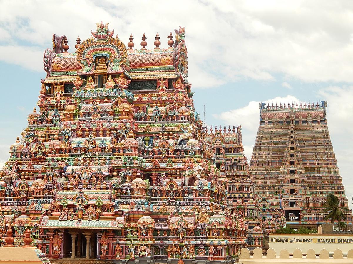 Pleasant Stay Tiruchirappalli 外观 照片
